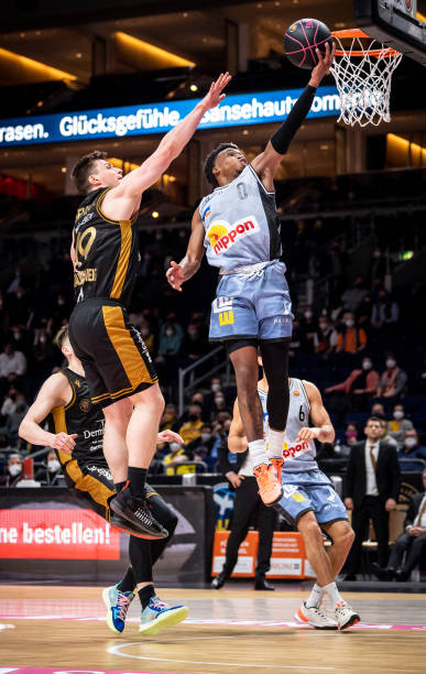 而亚洲区的 而亚洲区的