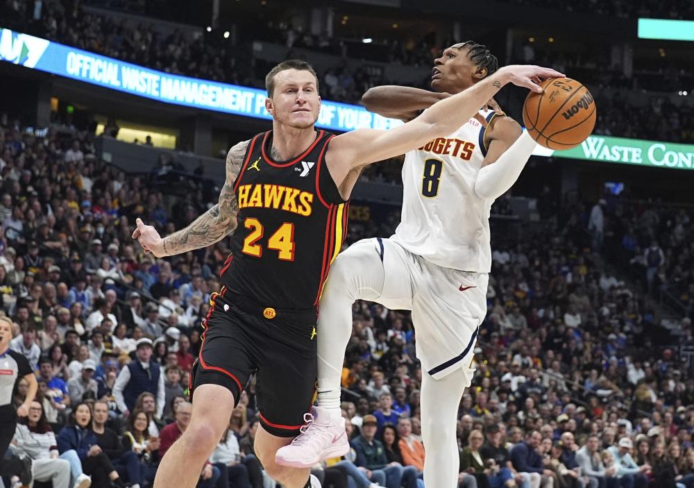 和进攻中扮 和进攻中扮